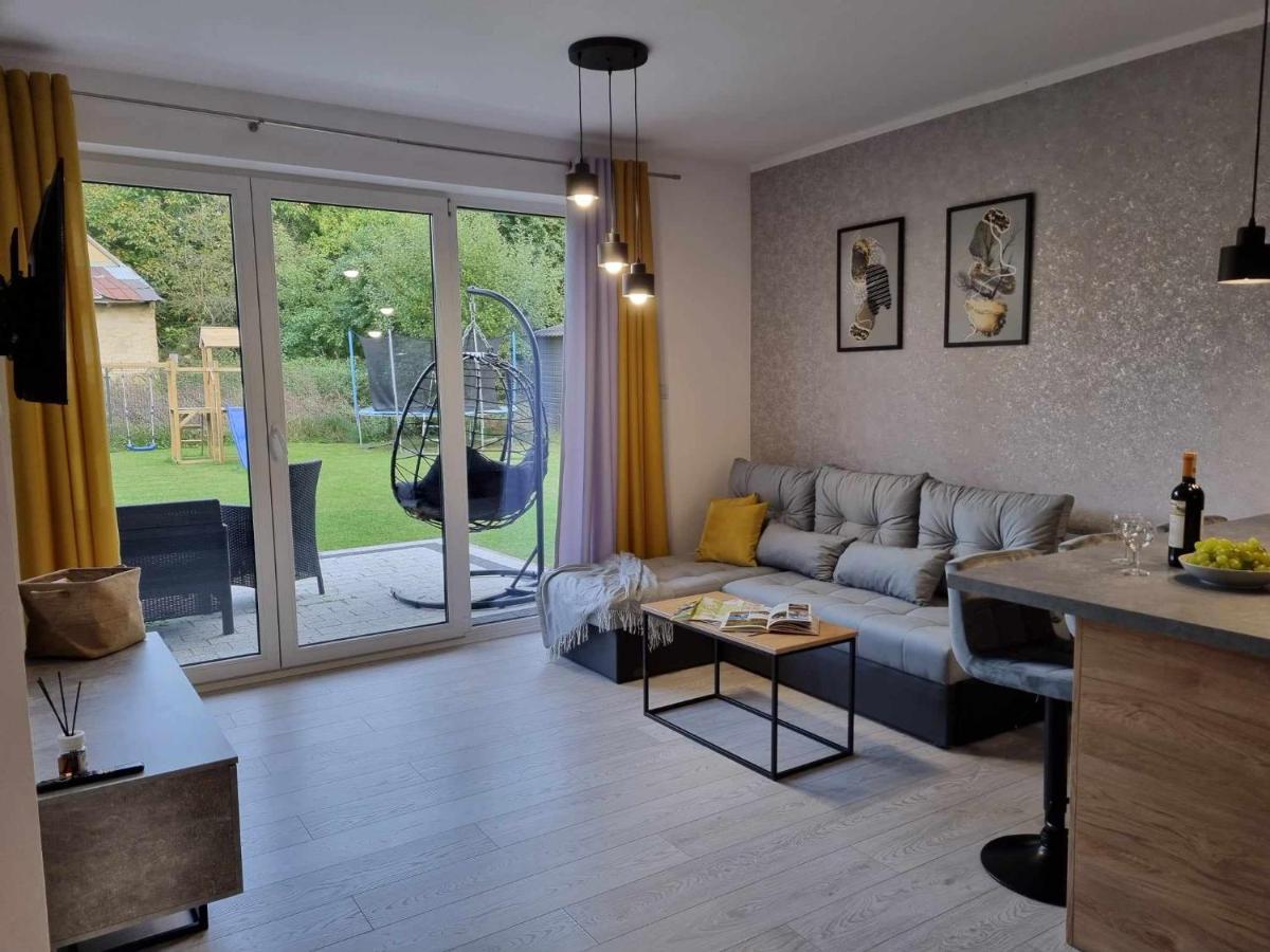 Domek Pod Swierkami -Apartament Swierkowy IV Kudowa Zdroj Luaran gambar